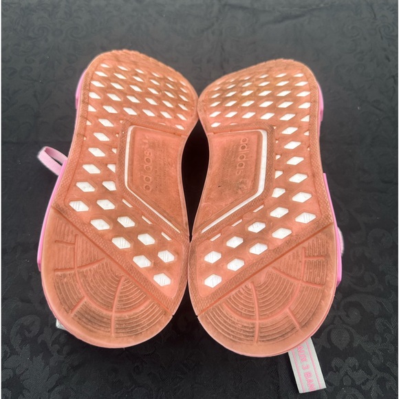 Adidas NMD R1 W Boost Grey /Pink / White Womens 
Size 10 US GW9462 - Picture 8 of 9